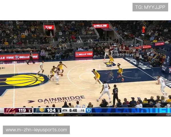 米切尔沿底线突破完成拉杆，骑士球迷激动不已